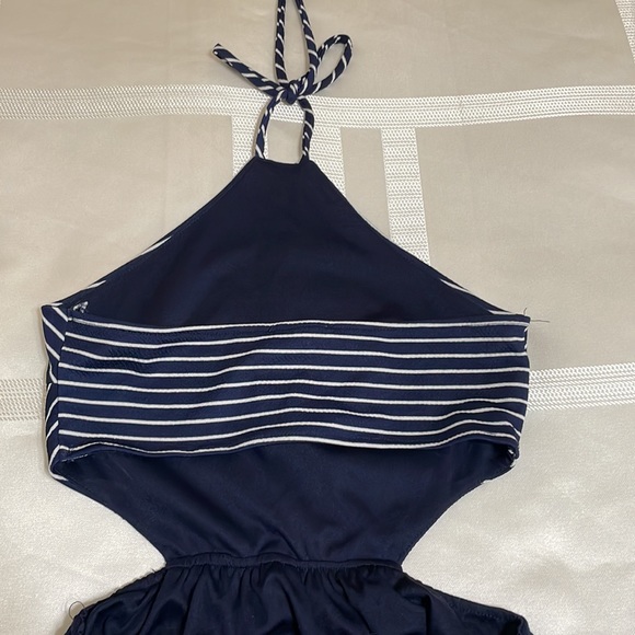 Mid length navy blue and white dress - Picture 5 of 9